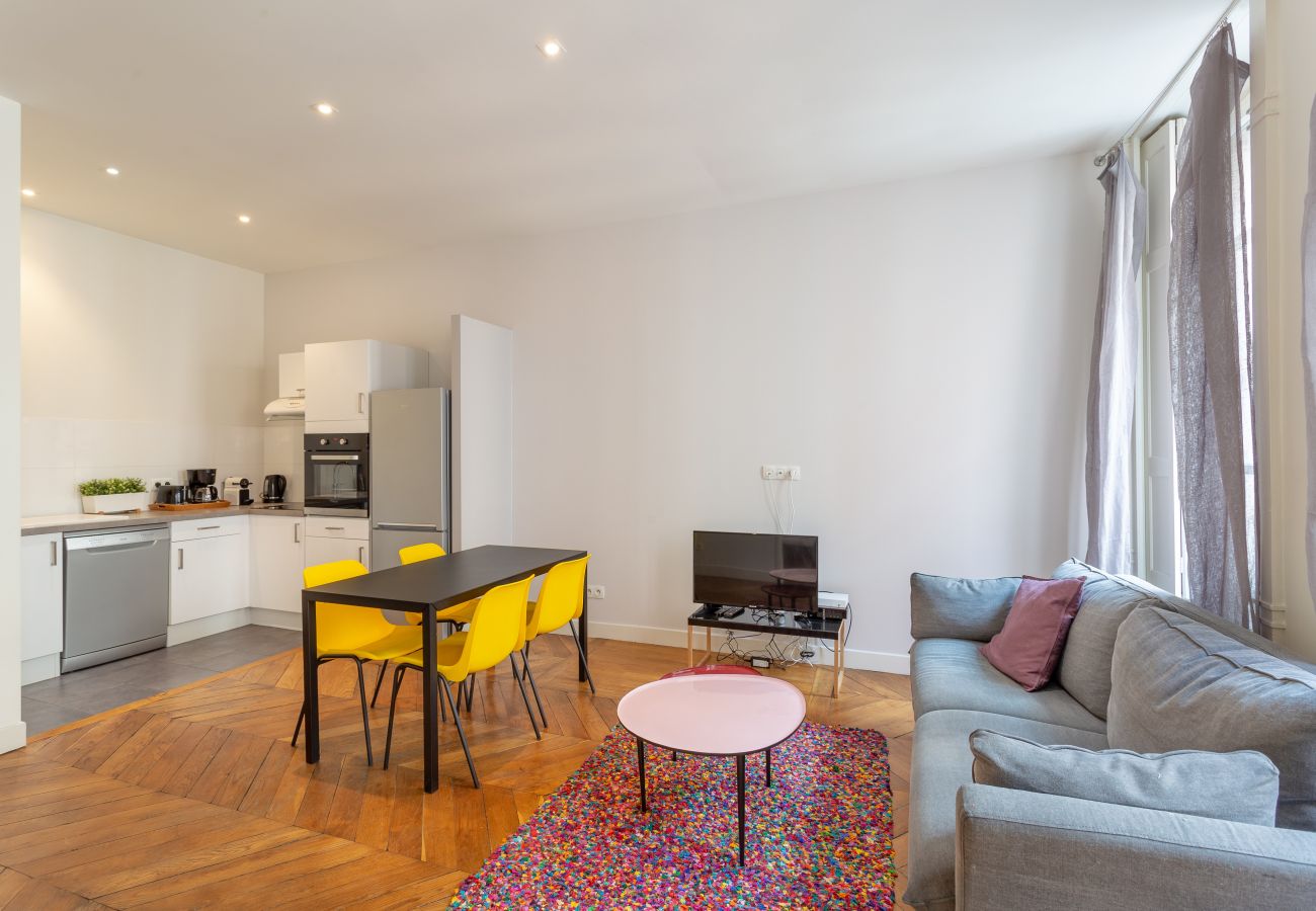 Apartment in Lyon - DIFY Le Confetti - Bellecour