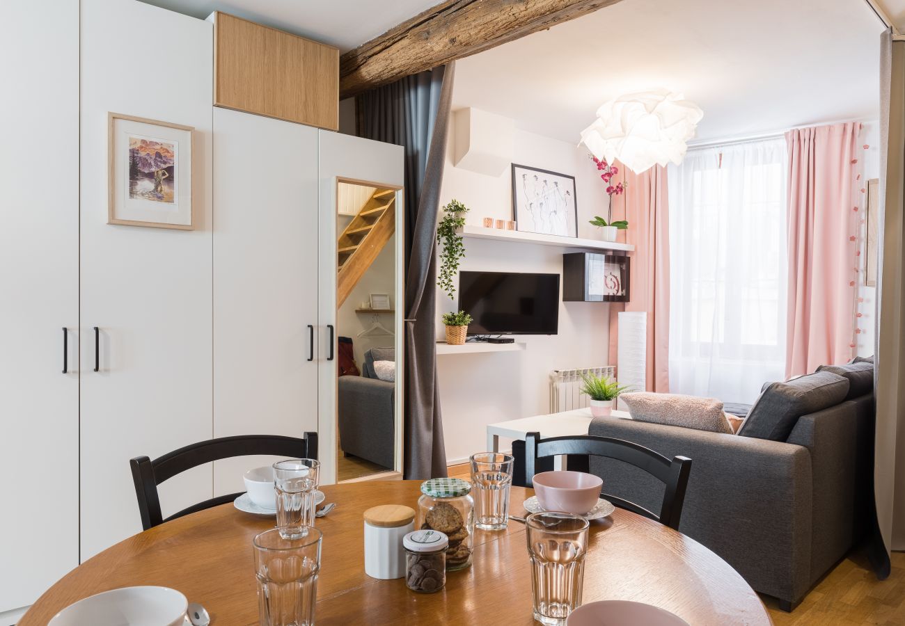 Apartment in Lyon - DIFY Charmant - Saxe Gambetta