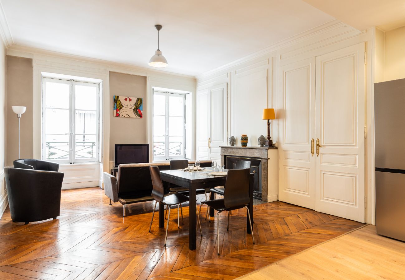 Apartment in Lyon - DIFY Auguste Comte - Quartier Ainay