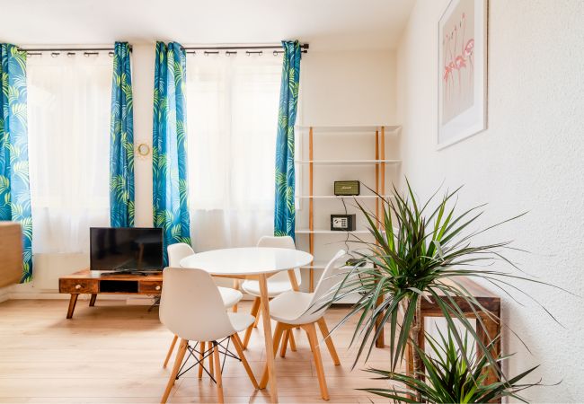 Apartment in Lyon - DIFY Les Pentes - Centre-ville