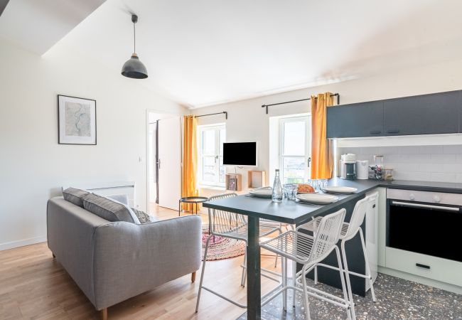 Apartment in Lyon - DIFY Grand Dupont - Quartier Croix Rousse