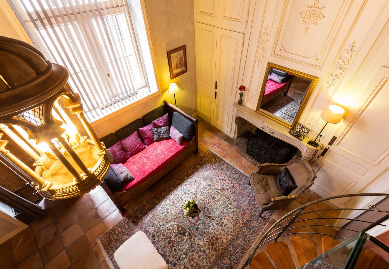 Apartment in Lyon - DIFY Tour Rose - Vieux Lyon