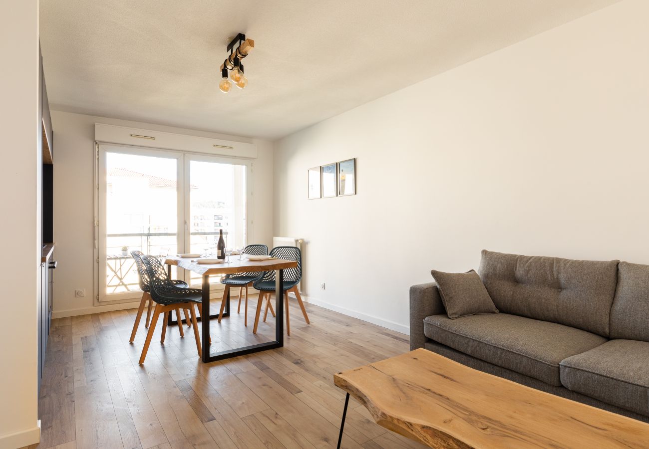 Apartment in Lyon - DIFY Bourbonnais - Quartier Vaise