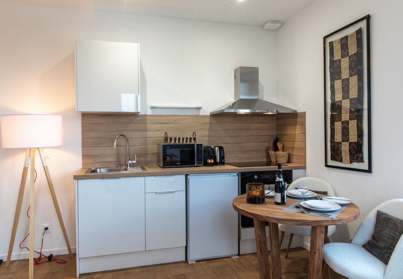 Apartment in Vénissieux - DIFY Chalet à la ville - Parilly