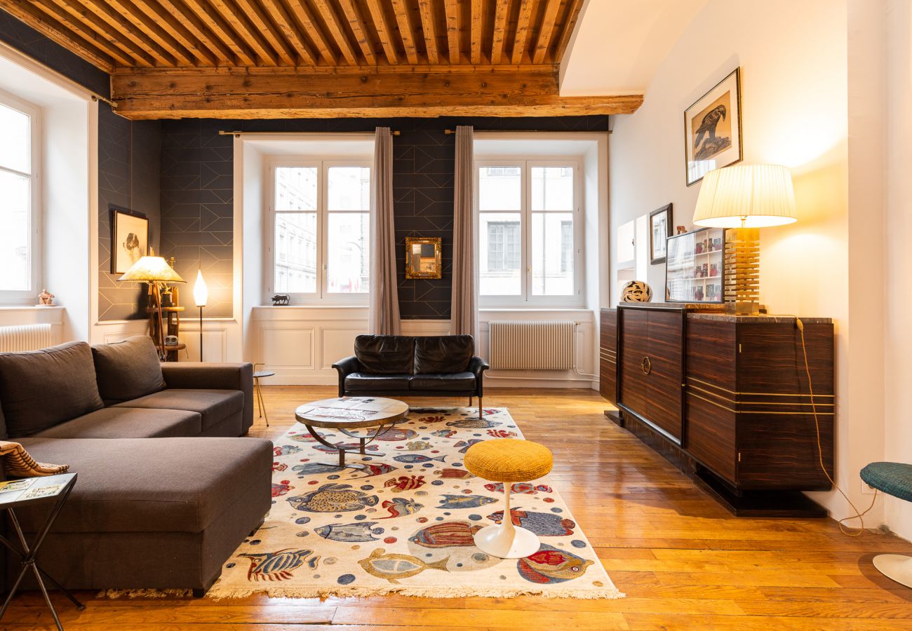 Apartment in Lyon - DIFY Opéra - Hôtel de Ville