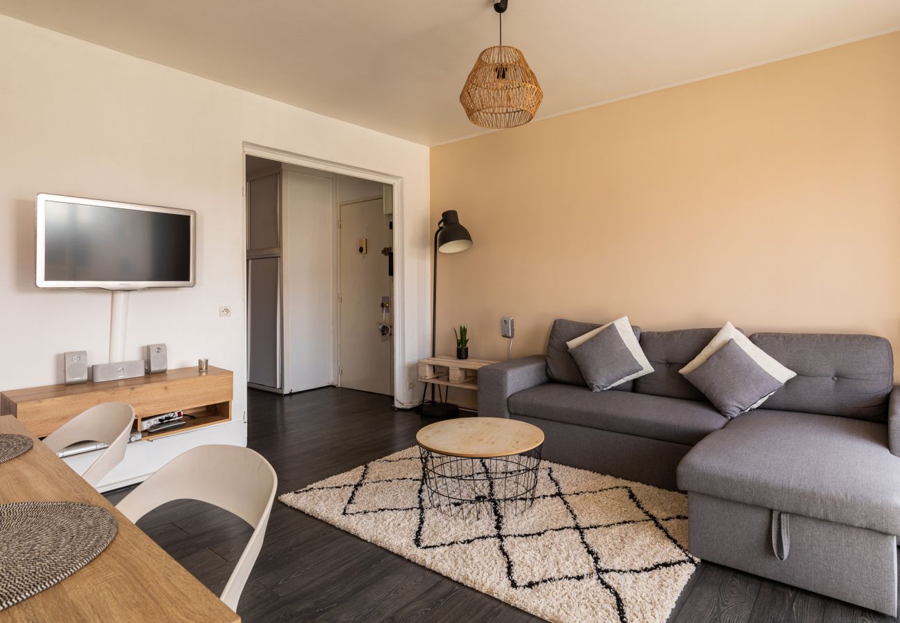 Apartment in Lyon - DIFY Tony Garnier - Gerland