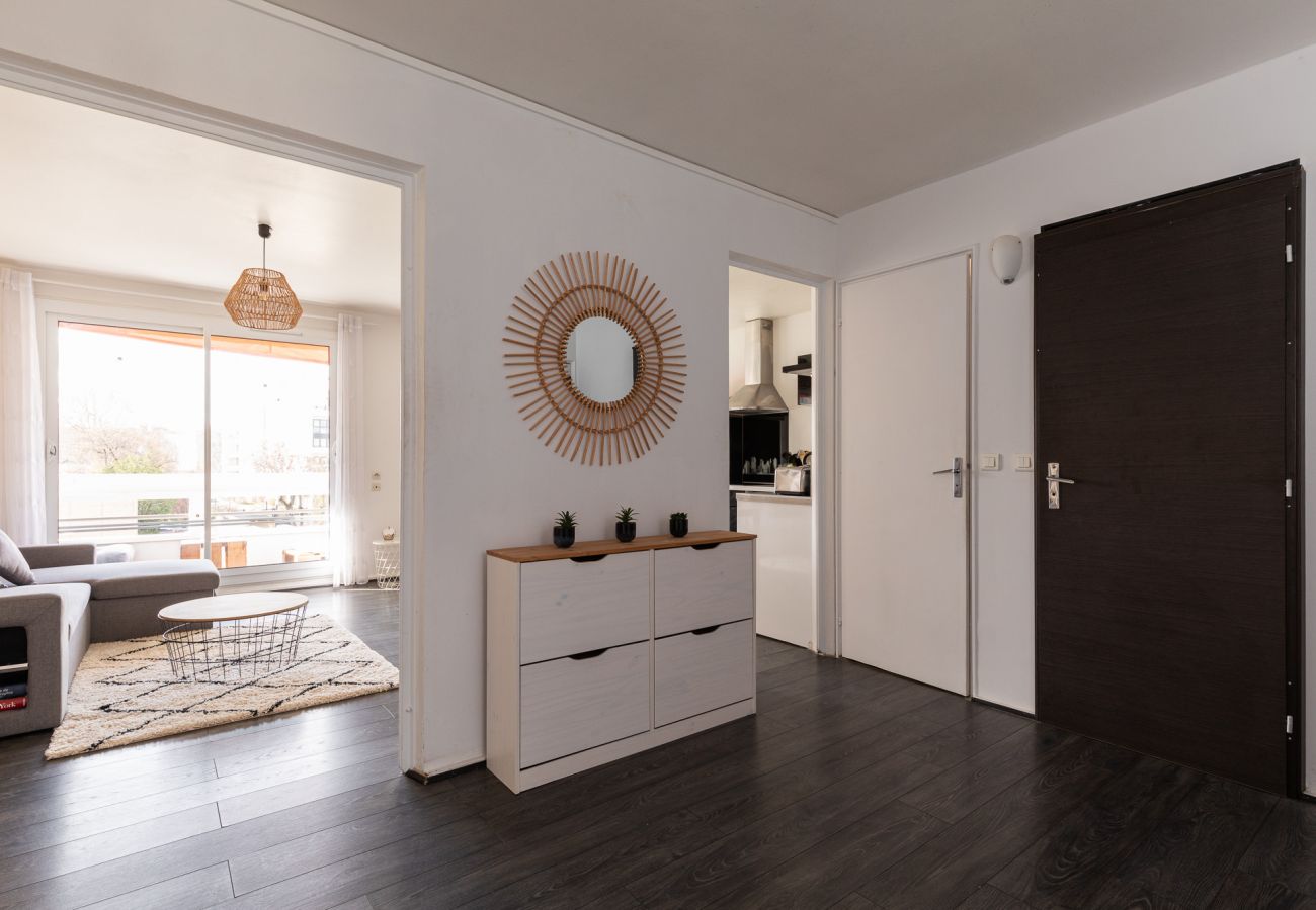 Apartment in Lyon - DIFY Tony Garnier - Gerland