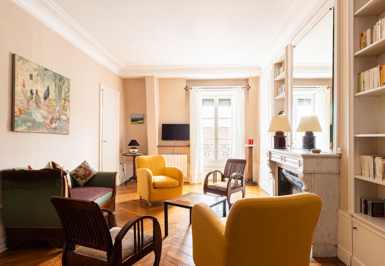 Apartment in Lyon - DIFY Presqu'île - Bellecour