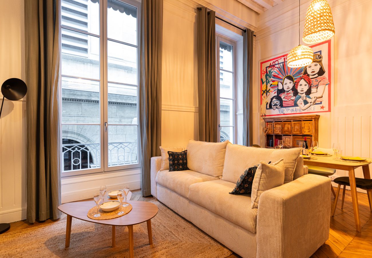 Apartment in Lyon - DIFY Opéra Diva - Hôtel de Ville