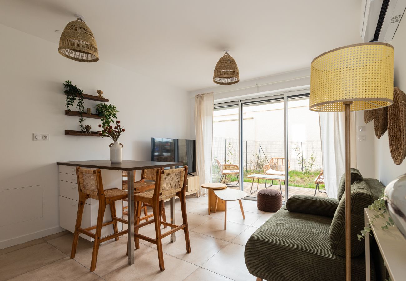 Apartment in Villeurbanne - DIFY Petit Bali - Villeurbanne