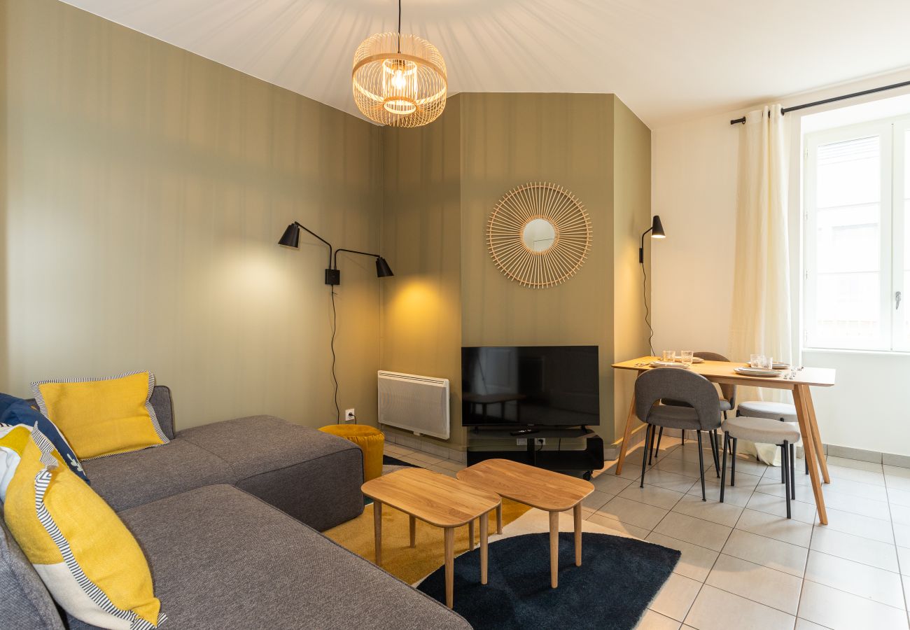 Apartment in Lyon - DIFY Berthelot - Jean Macé